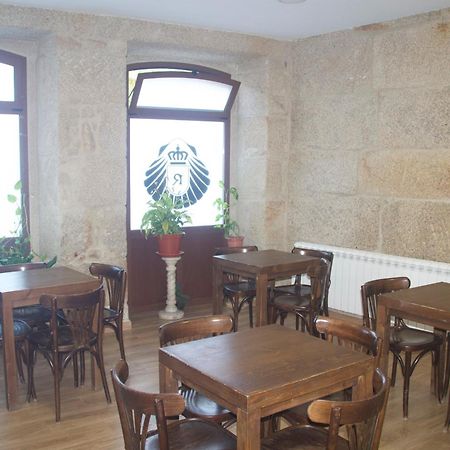 Albergue Parroquial Santiago Apostol De Redondela Bagian luar foto